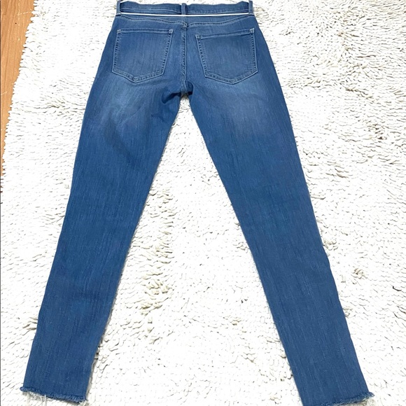 High rise skinny Jean - Picture 2 of 6